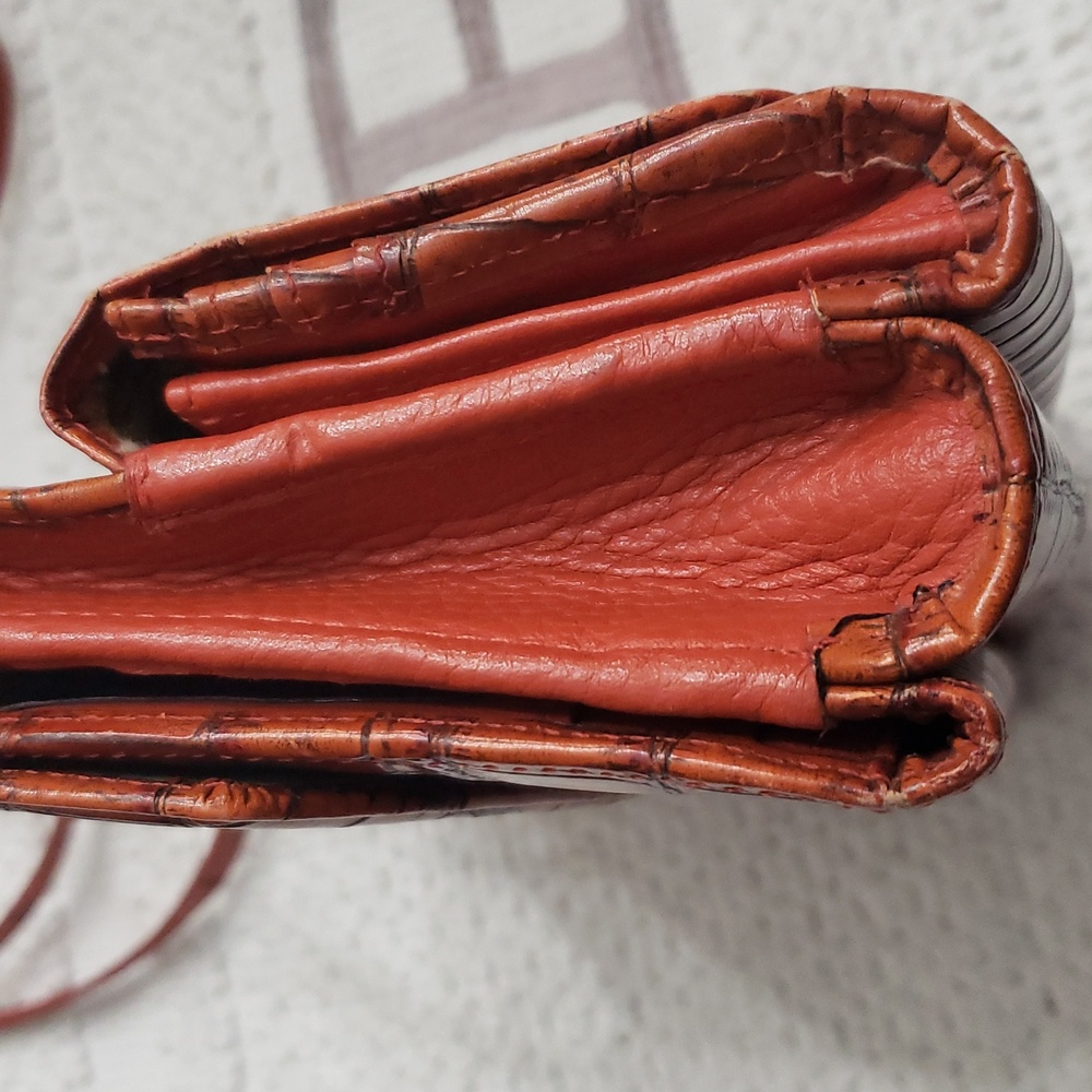 BRIGHTON ORANGE CROCODILE PATTERN CROSSBODY BAG - Picture 9 of 16